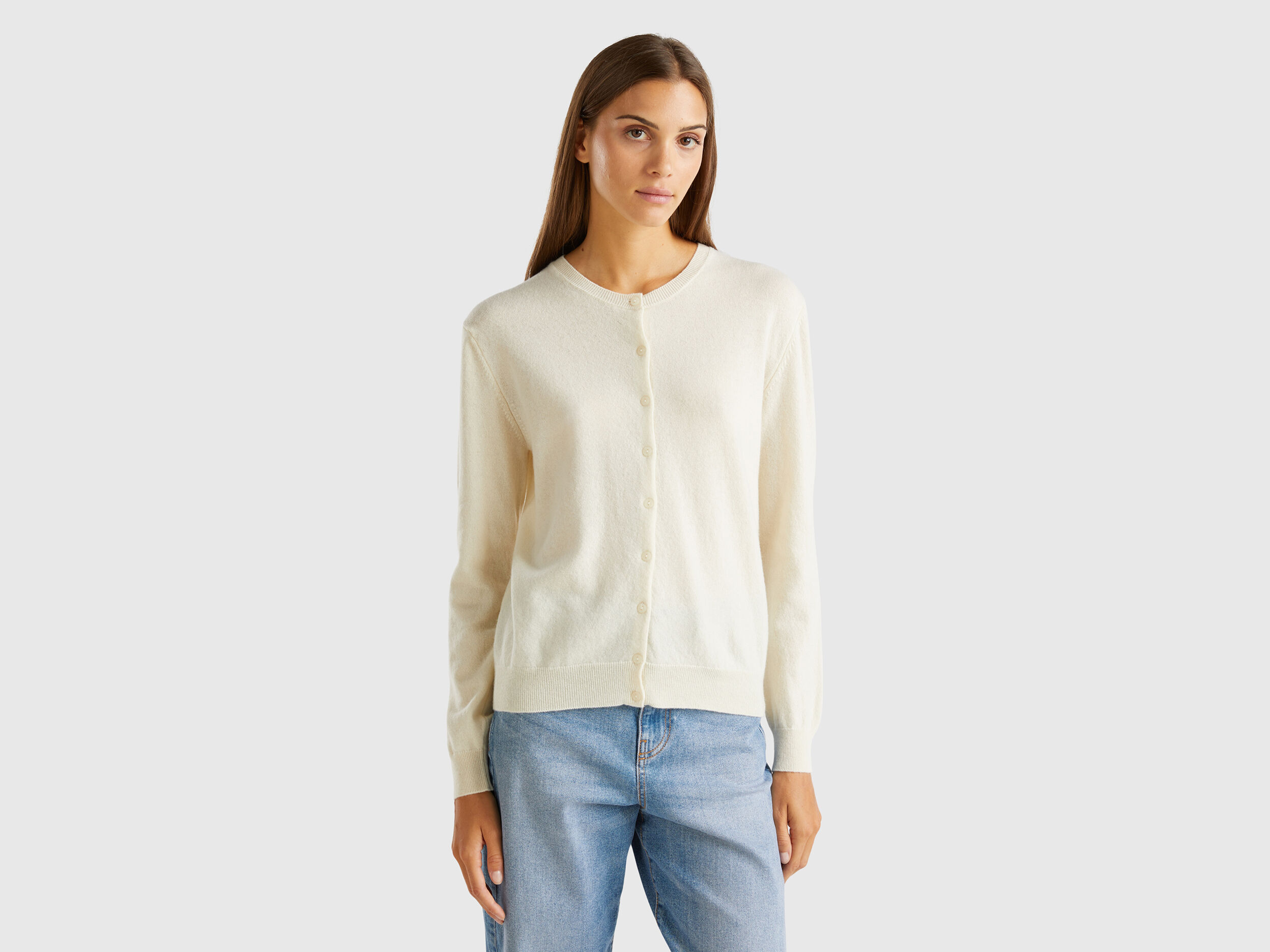 Cream crew neck cardigan in pure Merino wool Creamy White Benetton