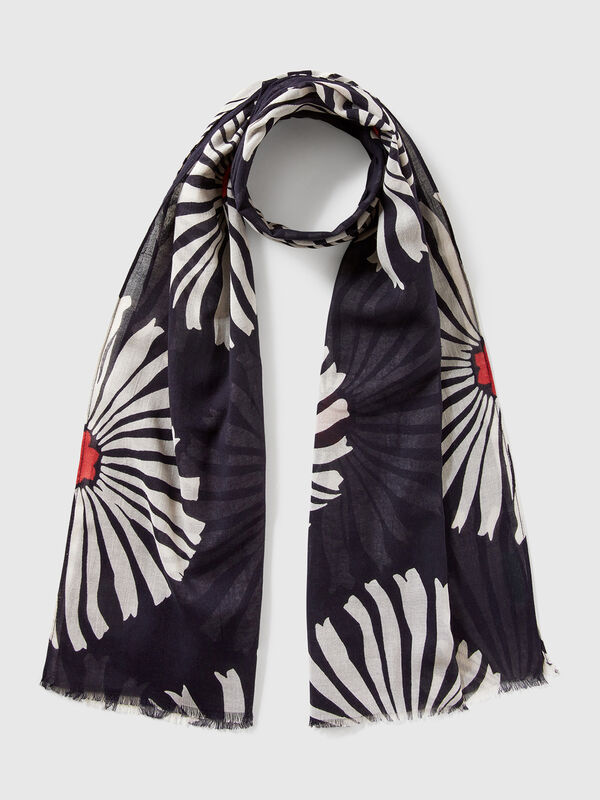 Pattern scarf in linen blend Women