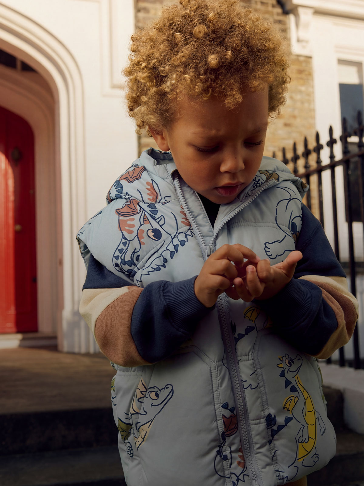 kid boy <span class="text-l playful">(1 - 6 years)</span> benetton