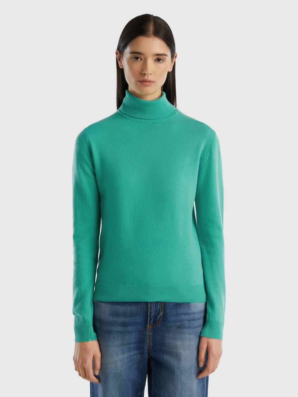 Light green sale turtleneck sweater